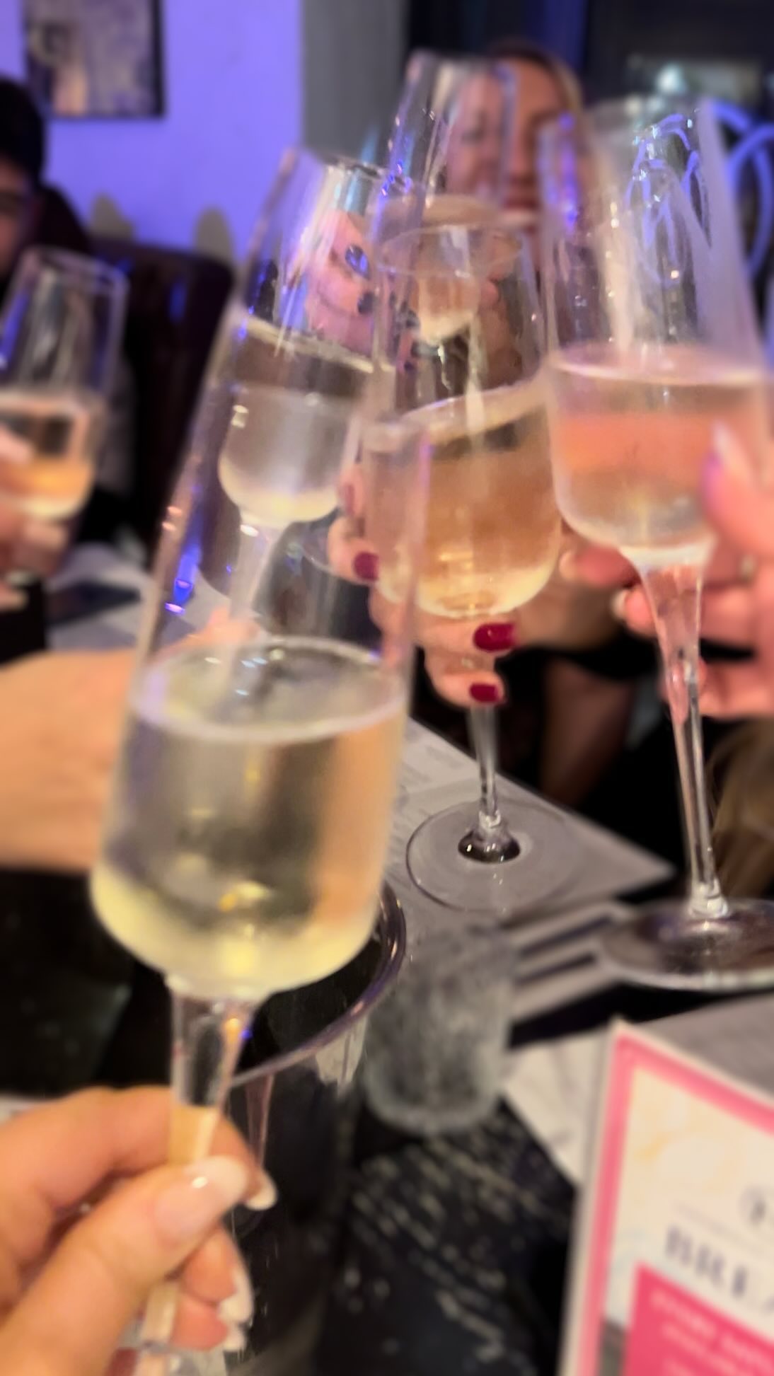 2023 - that’s a wrap! What a year it’s been…. Our salon revamp, 3848 hair appointments (to be precise!), training courses, Beauty launching, new team members, nights out, meals out and doing it all together because team work really does make the DREAM WORK!
#blendsalonderby #derbysalon #redkensalon #redkeninsiders #redkenuki