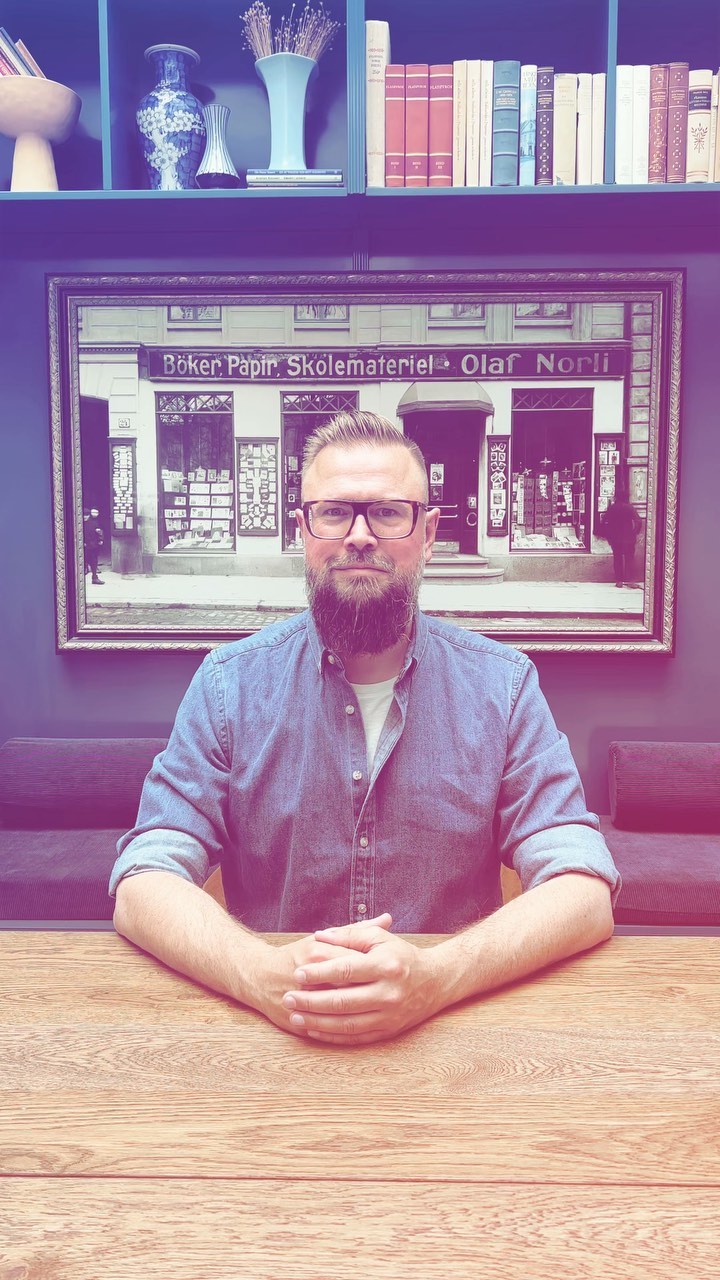 «Gutta Krutt & Gledesdreperen» bestilles her:
https://bok.norli.no/Gutta-Krutt
———-
#guttakrutt #guttakrutt.no #summer #bliss #summeriscoming #sunset #picture #picoftheday #photo #photooftheday #love #lovly #illustrations #bookcoverdesign #author #bok #bøker #books #forfatter #barnebok @accidentallywesanderson @wesandersonfc @wesandersonplanet @wesandersonfanclub @wesandersonworld #barnebøker #childrensbook #bookstagram #fun #bookcover #instabook #instabok #bookblogger #booklove