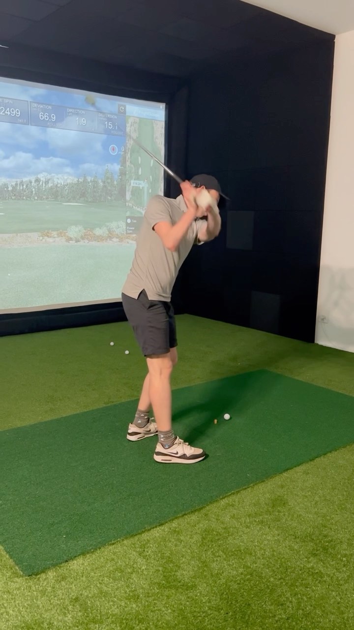 Want to learn how to play golf?🏌️♂️
Our simulator is a great way to start!🏁
Privacy, no pressure and NO LOST GOLF BALLS!!!
Tim had his first lesson with @lloydpollingtongolf last week and it’s safe to say things are going well!!!🎉
#capetowngolf #golfcpt #golfsimulator #golfrsa
#golfsouthafrica #westernprovincegolf #wpgolf #pgatour #indoorgolf #indoorsimulator #drivingrange #golftips
#lpgatour #lettour #livgolf #golfcoach #golfswing #golfvibes
#golflife #golfgirl #golfgirls #juniorgolf #kidsgolf #sakidsgolf #uskidsgolf