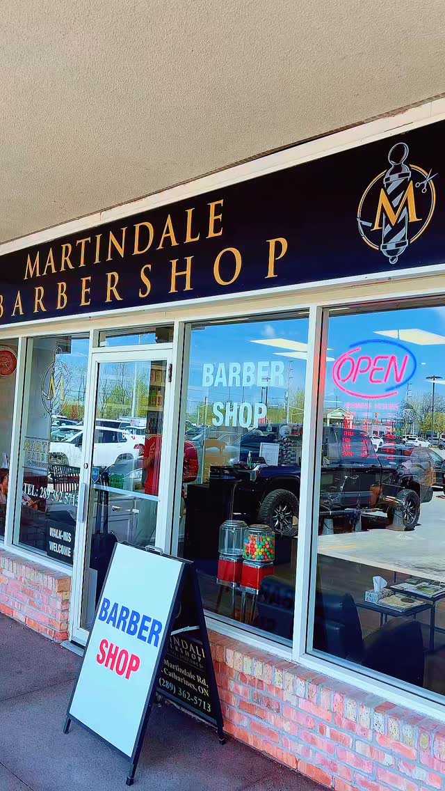#hair,#hairstyle,#haircut,#hairstyles,#haircolor,#barbershop,#barber,#hairgoals,#barberlife,#barbershopconnect,#fade,#hairextensions,#hairfashion,#hairtransformation,#barberlove #canada #niagara #st.cathrenes #barbershop #canadalifestyle🇨🇦