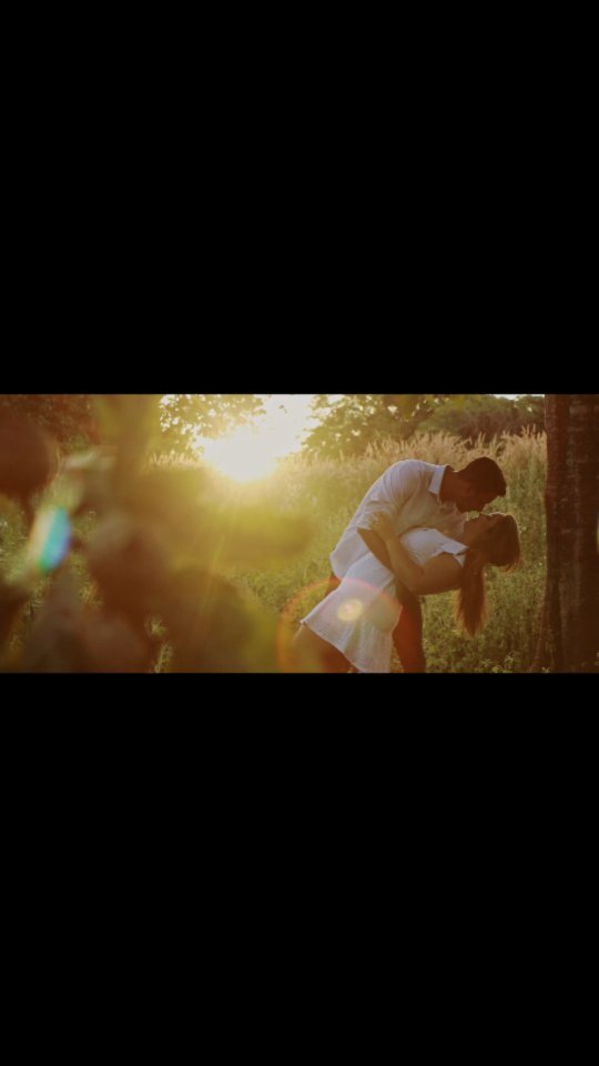 Simples assim! Com muito amor...
#prewedding
#videodecamento
#pordosol
#noivos
#teaservideo
#rioverdegoias
#montividiugoias
#drone
#dji
#djimini2
#fusca
#ensaiolindo❤️
#videodecamento