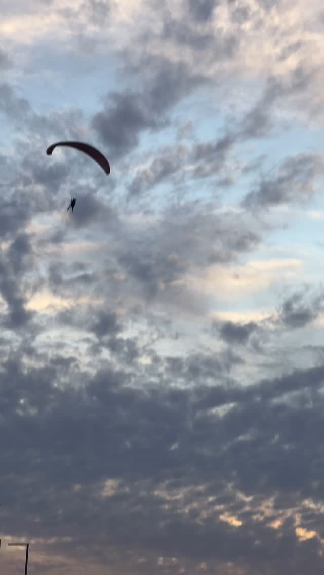 Happy Cape Towning.,Happy place, happy space.