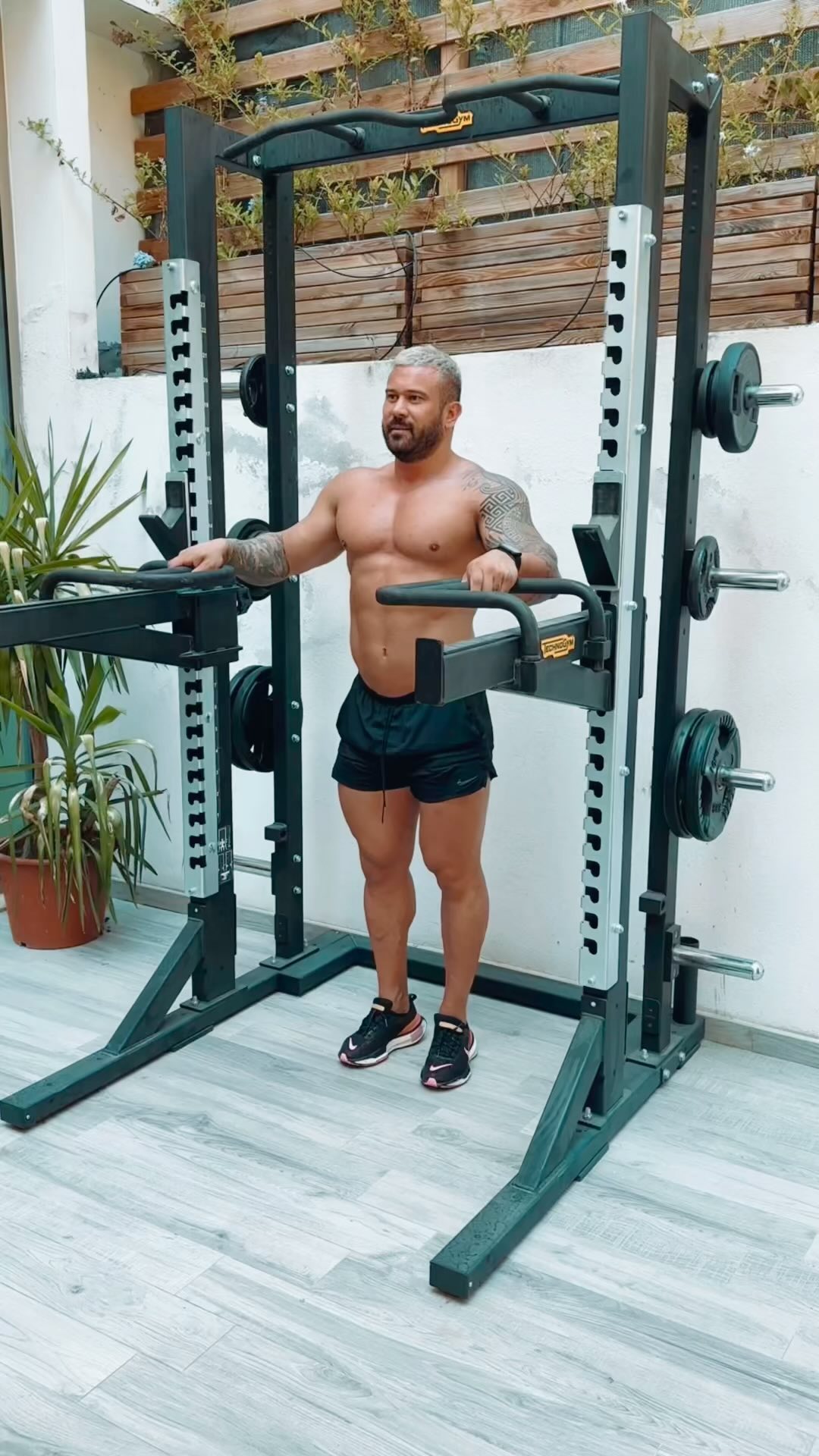 .
Are you even a coach..
If you don’t film an outdoor training video when going to a summery vacation spot 😅