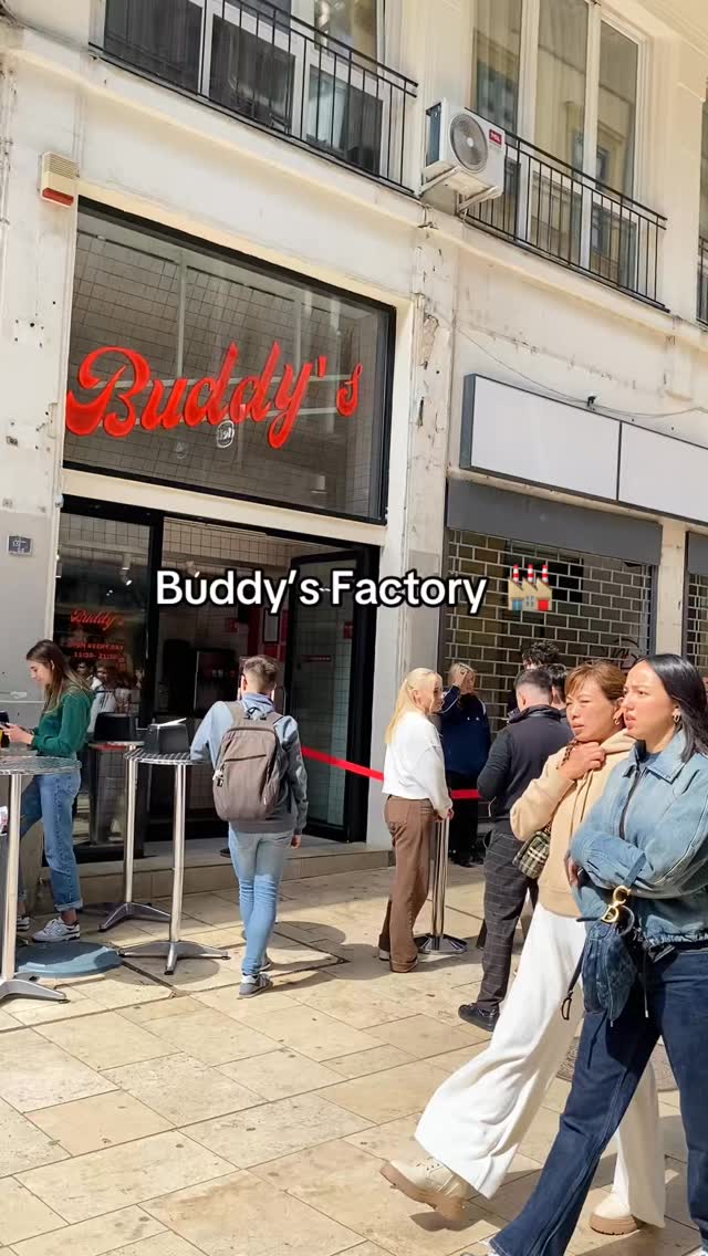 We’re working at full speed to serve up our burgers!