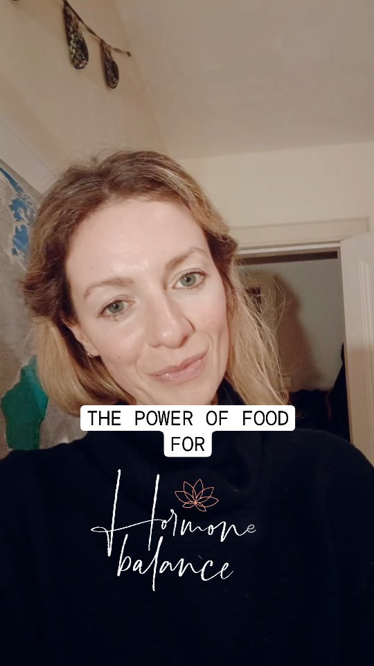 HORMONE BALANCE feeds healthy weight, healthy skin, healthy periods and so much in between! Not many people know that throughout my 20s I was utterly hormonally imbalanced!! This is why I created The Kinder Plan, covering your primary hormone balancing needs and so much more.
Join me THIS THURSDAY at 11am to discuss your MAJOR hormone balancing quick win for Jan and the rest of 2024! Choose "Book in" via my bio, choosing "JAN REJUVENATION CALL" 🙏.