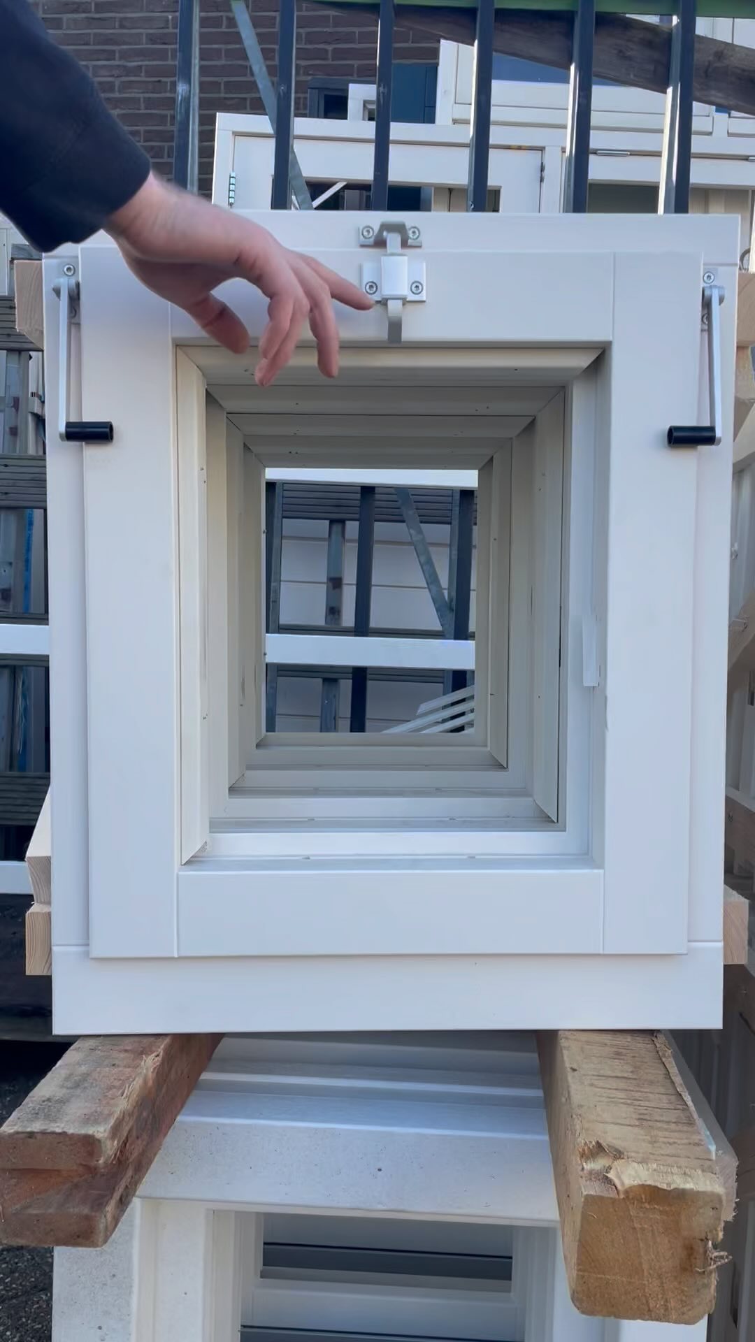 NIEUW in onze voorraad!
Toiletramen in diverse maten. Deze zijn inclusief kaderrubbers en hang en sluitwerk.
Kijk op onze website voor de mogelijkheden of stuur ons een berichtje.
#toiletraam #badkamer #kozijn #wooninspiratie #wonen #verbouwing #bouwen