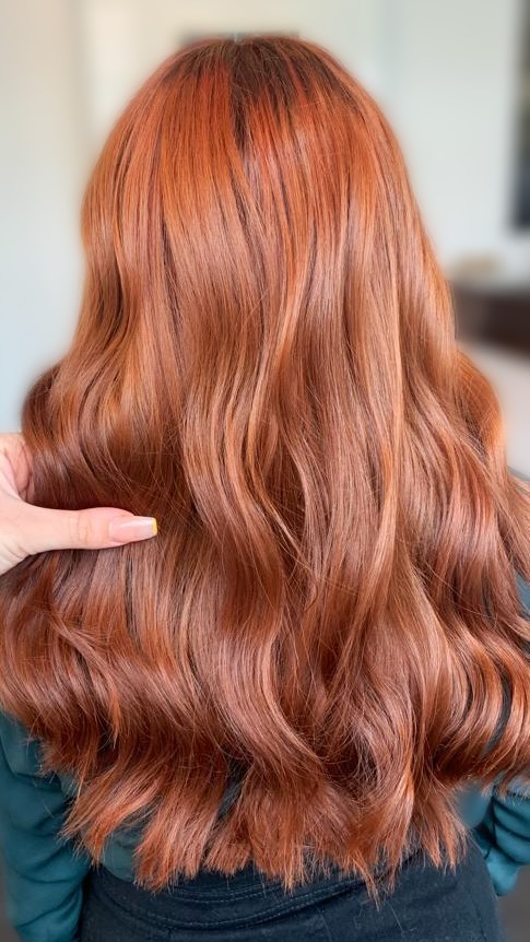 It’s giving Aerial Vibes 🧜♀️
Bleach revise & full head colour followed by a global gloss using our favourite @redken coppers for this beautiful copper red 07AA, 06AA & 06RR
#blend #blendsalon #derbysalon #redken #redkenuk #redkenuki #redkensalon #redkenobsessed #hairgoals #hairsquad #shadeseq #shadethenation #redkencolour #redkenxbtc #redkencompetition #behindthechair #redkenuki #redkeninsiderscopperblonde #redkeninsiders