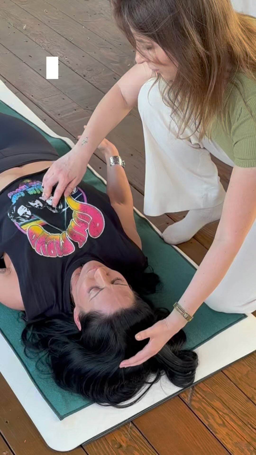 🇬🇧🇵🇱
🌟 Harnessing the Power Within: Kundalini Energy 🌟
Within the tapestry of our being, there exists a profound source of vitality – the Kundalini energy. Often depicted as a coiled serpent residing at the base of the spine, it symbolizes the dormant potential within each of us, waiting to be awakened. 🐍
As it rises, it awakens and purifies each chakra, or energy center, along its path, infusing us with heightened awareness and spiritual illumination. 🌈🧘♀️
Kundalini energy isn’t just a concept; it’s a living force, intimately connected to our life force. It’s the spark that ignites our inner radiance and aligns us with the cosmic dance of existence. When we embrace this energy, we open ourselves to profound healing, creativity, and a deep sense of purpose. 🌌🌟
Are you ready to embark on this transformative journey, to tap into the limitless reservoir of vitality and consciousness that resides within you? The path to awakening awaits those who are willing to dive into the depths of their own being. 🚀✨ #KundaliniAwakening #InfinitePotential #AwakenYourSoul
🇵🇱
🌟 Uwolnij Swoją Wewnętrzną MOC: Energia Kundalini 🌟
W naszym wnętrzu skrywa się głębokie źródło witalności - energia Kundalini. Często przedstawiana jako skręcony wąż mieszka u podnóża kręgosłupa, symbolizuje potencjał uśpiony w każdym z nas, czekający na przebudzenie. 🐍✨
W miarę jej wznoszenia się, budzi i oczyszcza każdą czakrę, czyli centrum energii, na swojej drodze, napawając nas zwiększoną świadomością i duchowym oświeceniem. 🌈🧘♀️
Energia Kundalini to nie tylko koncepcja; to żywa siła, ściśle związana z naszą siłą życiową. To iskra, która rozpala nasz wewnętrzny blask i wyrównuje nas z kosmicznym tańcem istnienia. Kiedy przyjmujemy tę energię, otwieramy się na głębokie uzdrowienie, twórczość i głębokie poczucie celu. 🌌🌟
Czy jesteś gotów/a wyruszyć w tę transformacyjną podróż, aby sięgnąć po nieograniczony zbiornik witalności i świadomości, który tkwi w Tobie? Ścieżka przebudzenia czeka na tych, którzy są gotowi zanurzyć się w głębi swojego własnego istnienia. 🚀✨ #PrzebudzenieKundalini #NieskończonyPotencjał