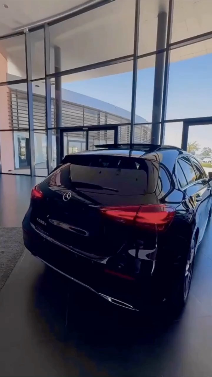 New Mercedes classe A 200 , 2024 😎
#marrakech #location #cars #voiture #voituredeluxe #kech #deluxe #jamaaelfna #instgram #maroc #rentcar #locationvoiture #locationvoituredeluxe #marrakechbynight #mercedes #mercedesamg #luxe