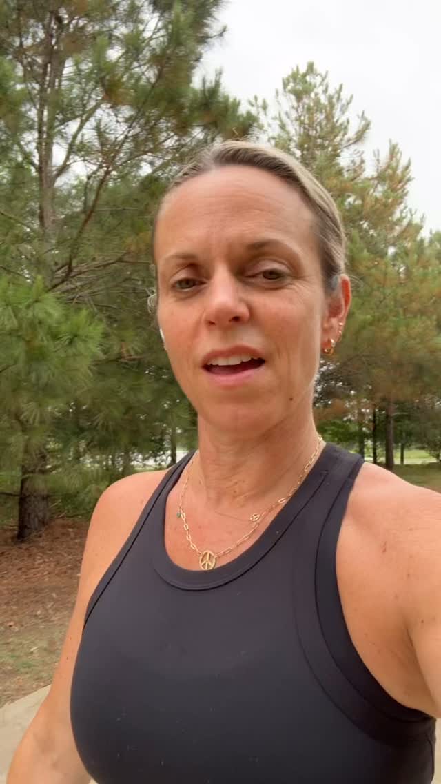 Don’t know what triggered this childhood memory this morning, but it got me thinking… as these walks usually do. 😜
Learning to face my fears, meant going against my instinct to hide from them, hold them close, and keep them secret. Turning on the light in the dark, makes everything a lot less scarier.
#FindThePositiveEveryDay