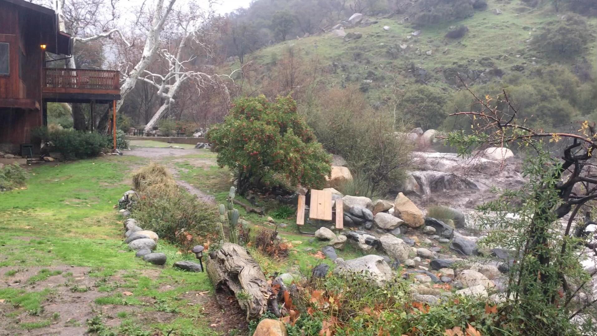 Our sweet river has her powers on display this week.
#river #rainstorm #sequoianationalpark #sequoia#kingscanyonnationalpark #threeriversca #hike #findyourpark #optoutside #onepercentfortheplanet #ecolodge #ecotourism #mountainlodge #sustainabletravel #yogaretreat #yogastudio #wellness #visitseki #nationalparks