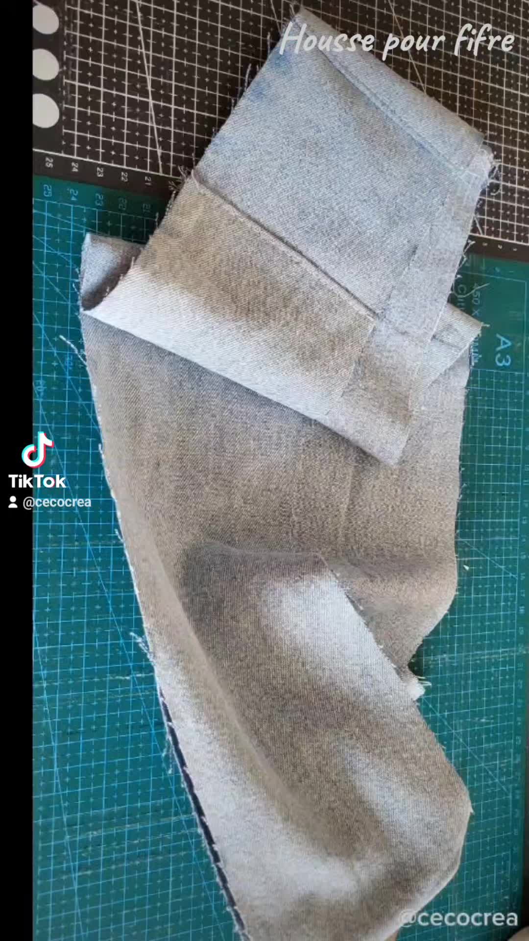 Nouvelle création du moment !
Découvrez nos housses pour #fifre
Chaque modèle est unique,textile #ucycling et personnalisable.
Commande possible en mp ou en message sur notre site internet
www.cecocrea.fr
#Cecocrea
#CecocreaBijoux06
#ArtisanatFrançais
#FaitMain
#Departement06
#AlpesMaritimes
#CapCut