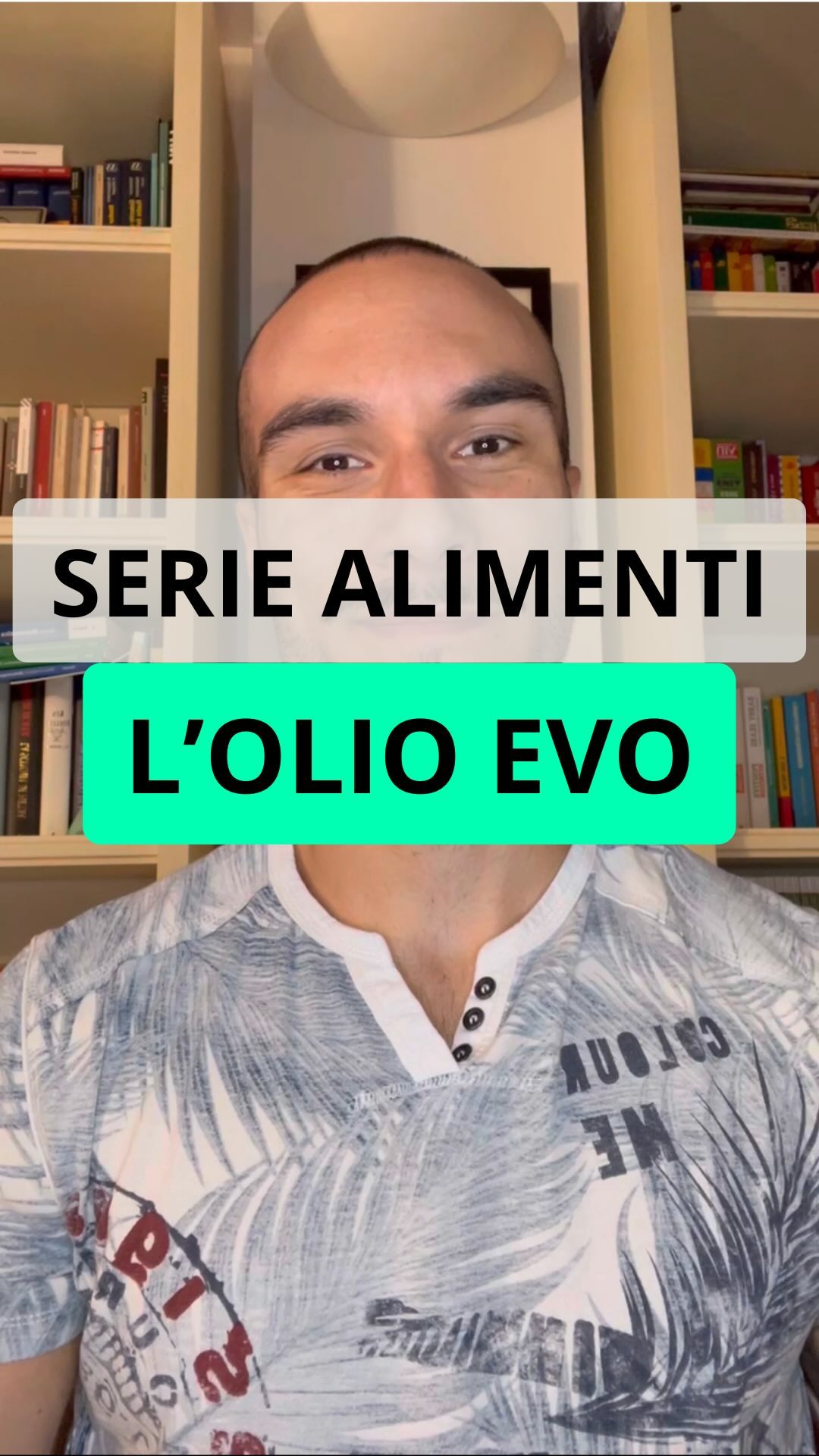Ciao a tutti! 👋🏼
Continuiamo la serie sugli alimenti e oggi parliamo di uno dei simboli della nostra amata Dieta Mediterranea: l’OLIO EXTRAVERGINE DI OLIVA! 🫒
L’olio EVO è un prodotto di origine vegetale composto per il 99% da grassi e per l’1% da fitocomplessi.
Ricco di aromi e sapori, questo alimento viene comunemente utilizzato come condimento capace di migliorare moltissimi piatti.
Se il suo consumo è certamente correlato a numerosi benefici per la salute, è tuttavia importante tenere a mente un paio di cose…
Cosa contiene realmente l’olio EVO?🤔
Perché fa bene alla salute?☺️
E perché dovremmo prestare attenzione?😯
Il Nutrizionista ve lo spiega e, non preoccupatevi, andrà tutto liscio come… 👨🏻⚕️💪🏼
Qualora fosse di tuo interesse, ti invito a seguirmi, cercarmi su MioDottore, controllare il mio sito www.lucazucchelli.com e a scrivermi per qualsiasi dubbio o chiarimento.
Vorresti trasformarti nella migliore versione di te stesso, ma non sai da dove iniziare? Scrivimi e discutiamone insieme!
Hai già deciso di prenderti cura della tua salute e di rimetterti in forma, ma non sai a quale professionista rivolgerti?
Beh, sono qui per questo! Non tergiversare, contattami!😉
#nutrizione #alimentazionesana #nutrizionista #mangiare #dieta #salute #dimagrire #cibosano #fitness #fit #sport #healthyfood #health #lifestyle #fat #body #bodybuilding #diet #fatburn #olio #oil #mediterranean #forza #atleta #athlete #palestra #gym #endurance #allenamento #performance