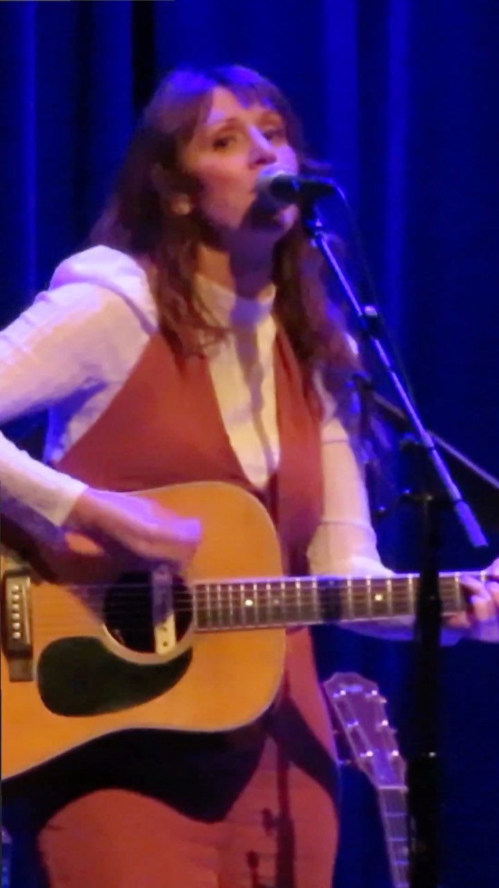 For my folk band @sirensongs_music - just decided we needed a song about April. (Terrifying but so fun, thanks for being game all!)