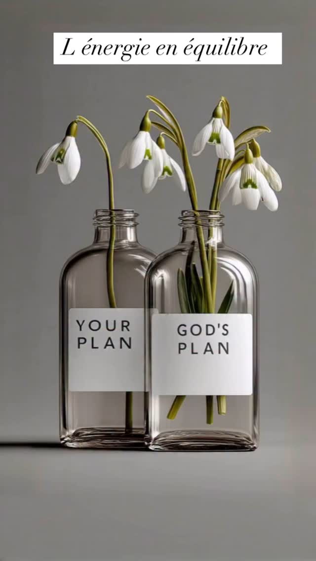 🌌 Et si l’univers répondait toujours… mais pas comme tu l’attendais ?
🧩 Tu veux la paix, il t’envoie une épreuve.
Tu veux l’amour, il t’offre la solitude.
Tu veux avancer, il t’impose l’arrêt.
Et si ce n’était pas un blocage… mais une leçon déguisée ?
💫 L’univers ne cherche pas à te frustrer.
Il cherche à te faire grandir.
Il t’apporte ce dont ton âme a besoin pour évoluer, pas ce que ton mental réclame sur le moment.
🔑 Chaque situation, aussi inconfortable soit-elle, est une porte vers une version plus alignée, plus puissante, plus consciente de toi-même.
✨ Et si c’était le moment d’écouter le message derrière ce que tu vis ?
🕊 Chez L’ÉNERGIE EN ÉQUILIBRE, je t’aide à décoder ces signaux, à libérer les blocages, et à retrouver ton axe intérieur.
🌀 Prête à faire de chaque épreuve un tremplin ?
👇 Dis-moi en commentaire ce que tu traverses en ce moment, ou envoie-moi un message si tu veux qu’on avance ensemble.
#ÉnergieEnÉquilibre #ÉveilDeConscience #CroissancePersonnelle #Spiritualité #GuérisonÉmotionnelle #DéveloppementIntérieur #Âme #Transformation #ÉnergieOriginelle