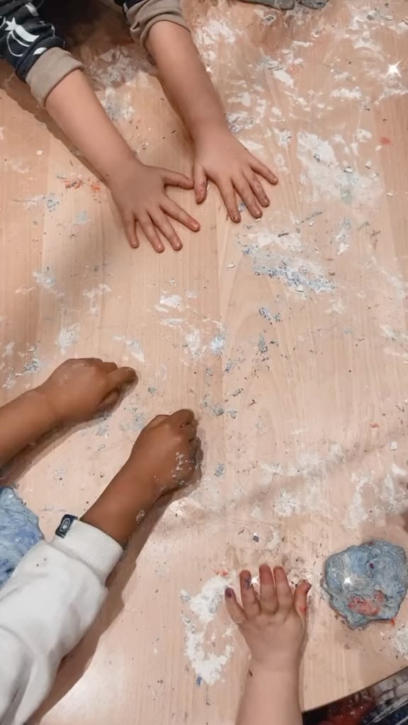 “Maria Montessori rightly says that children’s best habits and developments are their regular and continuous movement. It is the way they make their movements that develops their mind in all areas.”🪵
