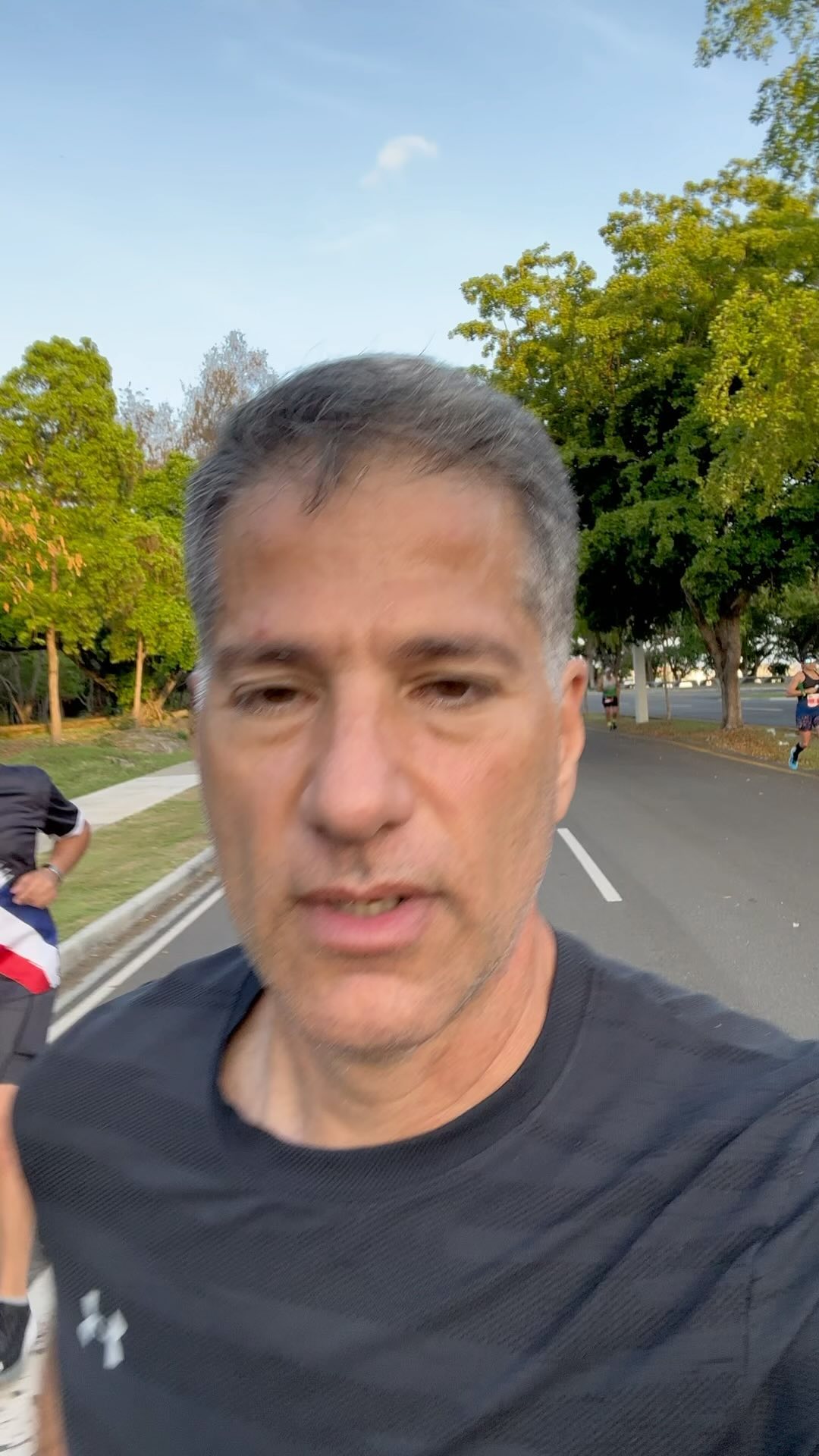 Hoy apoyando a @hsimo en su segundo Medio Maratón en el evento de @culturafitrd
⠀⠀⠀⠀⠀⠀⠀⠀⠀
Definitivamente la perseverancia nos lleva al éxito, pero mejor aún, es con quien vamos en nuestro viaje al mismo. Nosotros en el equipo felices de haber dado apoyo a Héctor en sus últimos 10kms de la carrera.
⠀⠀⠀⠀⠀⠀⠀⠀⠀
Así termina una maravillosa experiencia!
⠀⠀⠀⠀⠀⠀⠀⠀⠀
⠀⠀⠀⠀⠀⠀⠀⠀⠀
#jorgemusa #jorgemusacoach #running #culturafitrd #21k #mediomaraton #perseverancia #exito