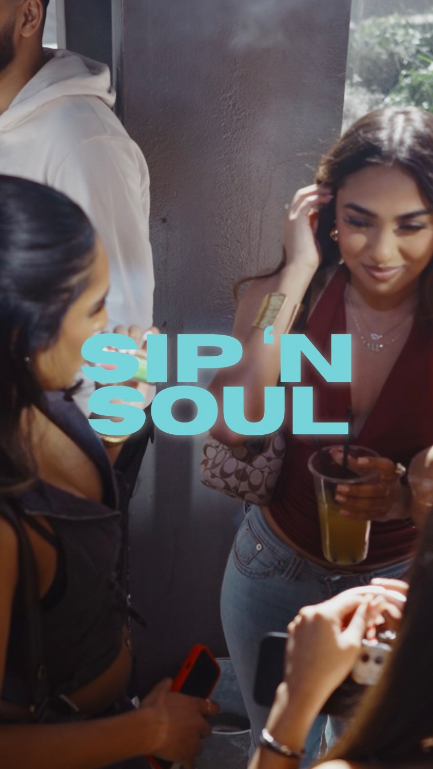 Sip n’ Soul by Rendezvous Events 🙌🏼🙌🏼
Videographer: @saanmuufilms
Performer: @samnxire
Djs: @dj_jamzofficial @winstonthedj
#ldnbrunch #2000srnb #sipnsoul
