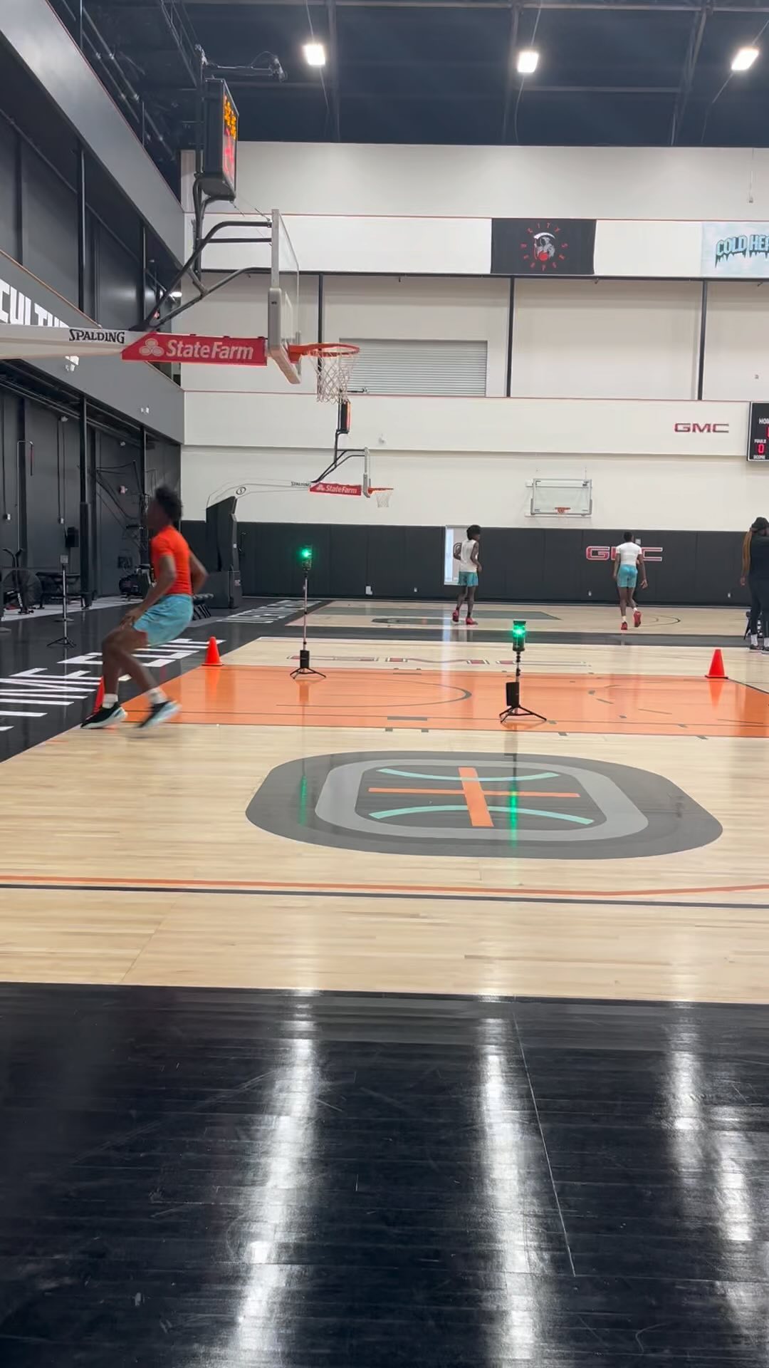 📢 Exciting news! We are back again! Pro athletic assessments are happening at Overtime Elite in Atlanta. 🏀 Don’t miss the opportunity to showcase your skills and join the elite ranks. Get BAM Testing and take your game to the next level! 💪 #OvertimeElite #ProAthleticAssessments #AtlantaSports #NextLevelSports #testlikeapro