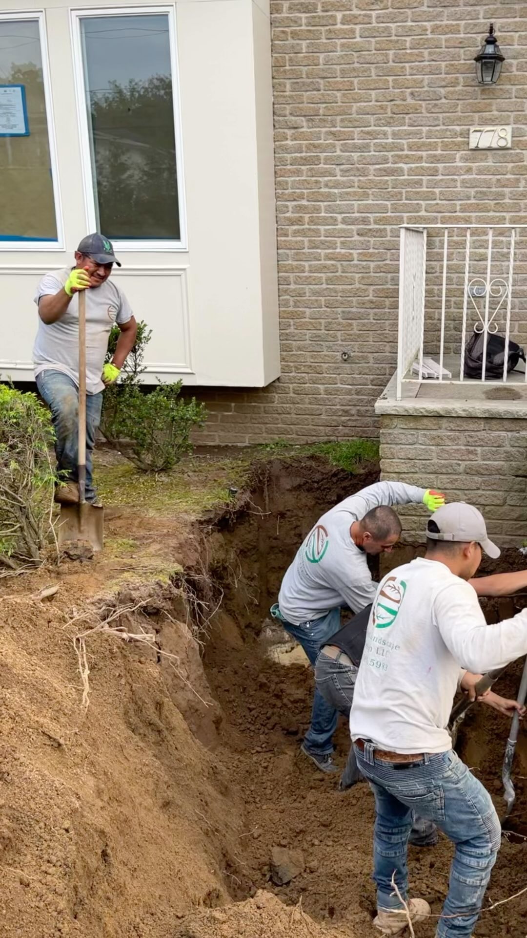 Love excavating for those water main lines for our plumber contractors and GCs
Have a main waterline replaced? give us a call! We help book our preferred plumbers and offer fast, reliable service when you need it
#waterline #watermain #excavation #sewer #landscape #landscaping #landscapeconstruction #landscapingdesign #hardscaping #hardscape #hardscapedesign #bergen #bergencountynj #closter #oldtappannj #refinedlandscapeanddesign