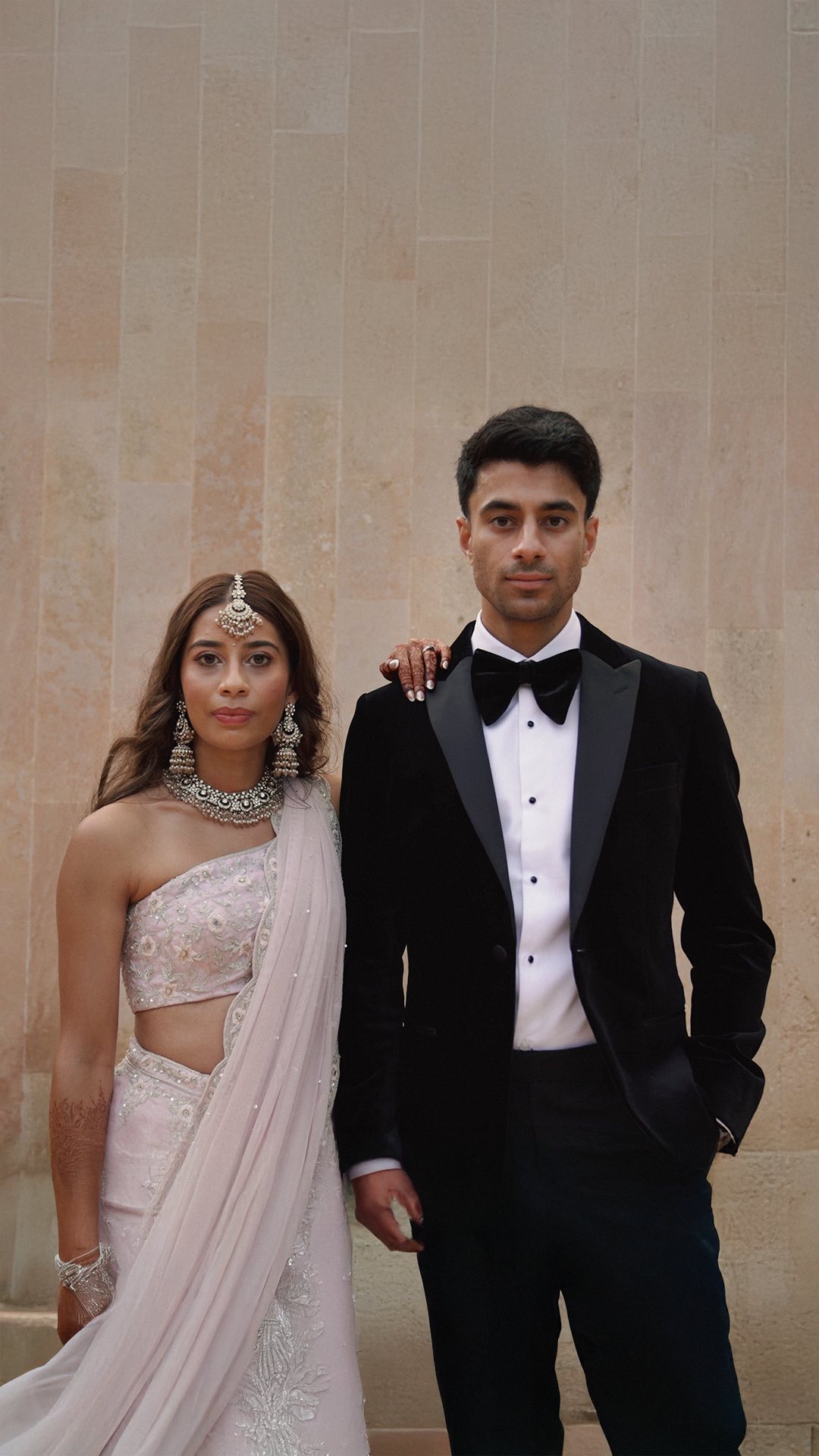 “Thank you for making the most important decision of my life the easiest one”.
What Mahin said to Neelam truly resonates with us, as choosing your life partner is one of the most important decisions you’ll ever make— and it should feel effortless. Love should feel easy, natural and right.
@mahinkohli @_neelaam
Planner: @mc.eventplanner
Deco: @enesenciadesigns
Venue: @sondoblons
Video: @soul_weddings
Photo: @miguel_arranz_photography
Sound: @lomusic.es
Sax: @alteregolivesax
Catering: @jardinevents_macadecastro
MUA: @annikamakeupartistmallorca
Stationery: @danku.es
DJ: @viktoreus