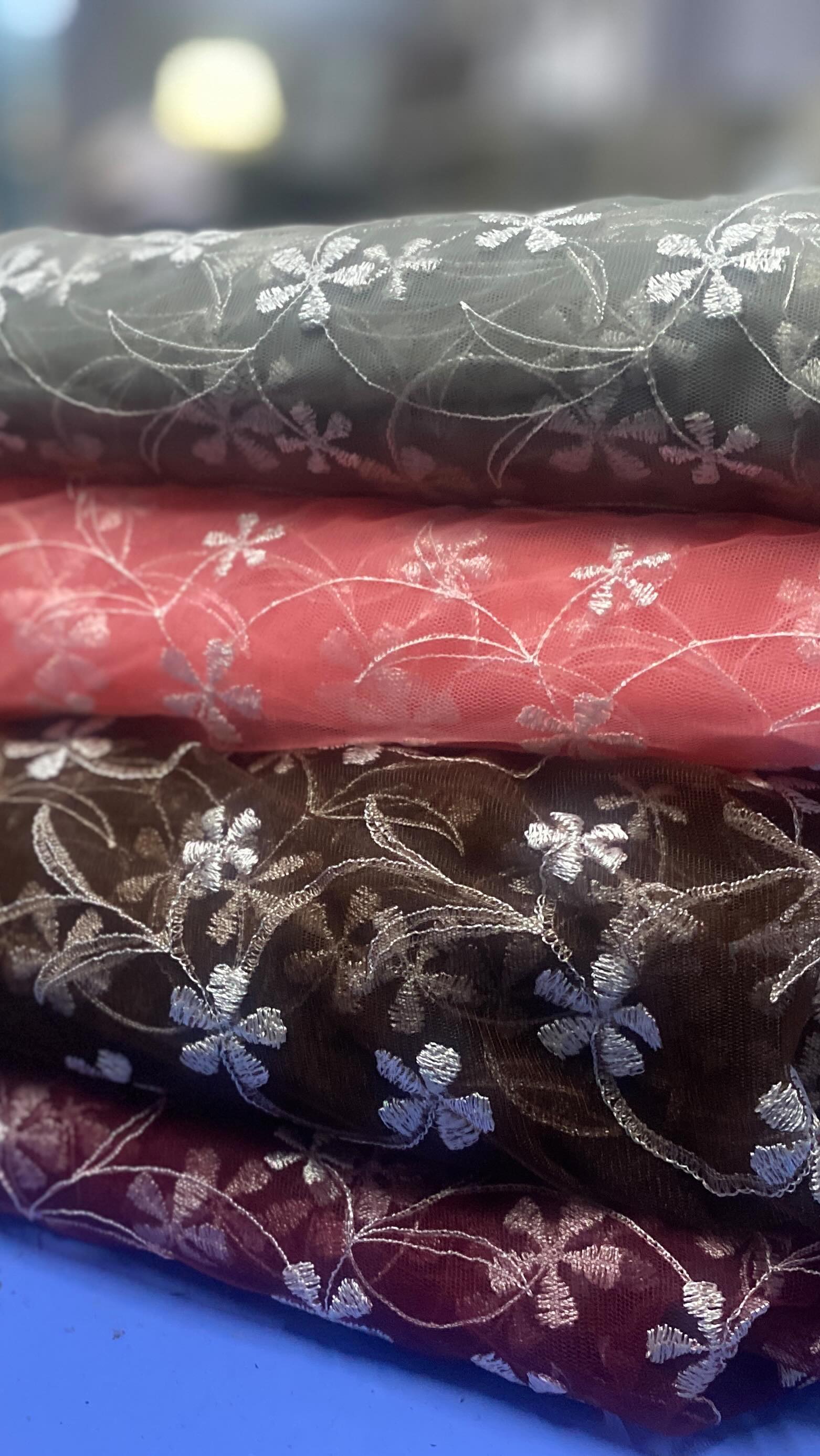 Floral Embroidery On Net Fabric 👗 (WHITE )
#fashion #womenclothing #mumbai #bajinternational #embroidery #manufacturing #designer #dressmaterial