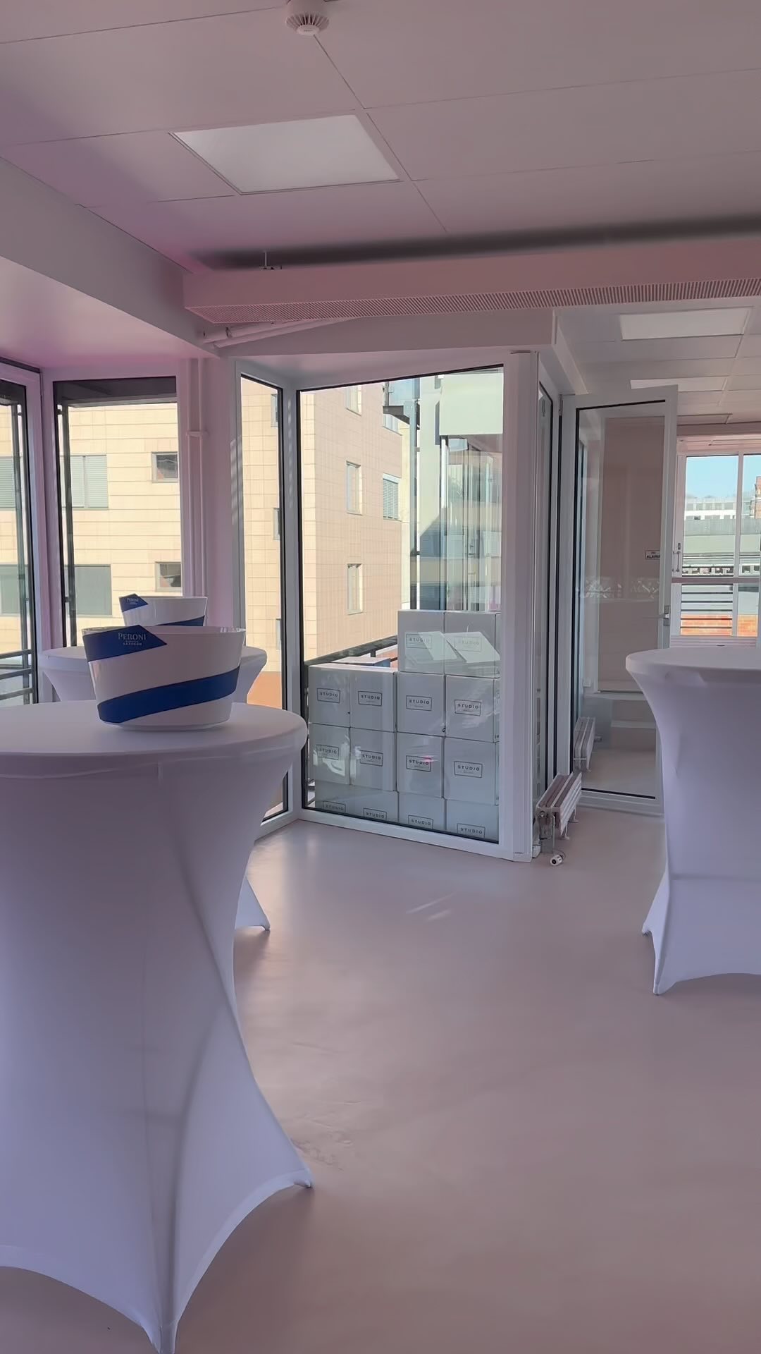 Tusen takk for en fantastisk kveld @villoid.no💓
Det var en glede å få bidra med dekoren på Villoid sin årets kvinnepris 2024!😍
Vi storkoste oss!💗
#itshappening #villoidprisenåretskvinne2024 #åretskvinne2024 #villoid #dekor #ballons #DekorbyItshappening #event #eventdecor