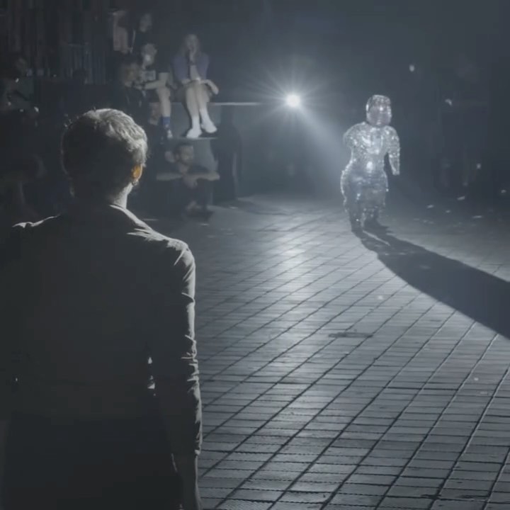 Excerpt from Humanities @berlinatonal with the incredible @yasmin.page.official, performer @ppeettrraass artist, director, and @cicelyparnas music @moransanderovich choreography
#berlinatonal #opera #newwork