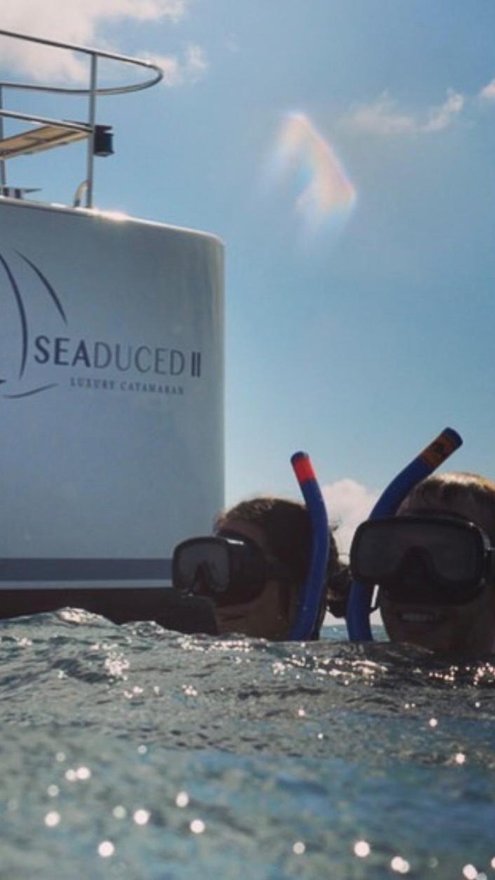 Start your summer days the right way☀️... On Seaduced II
Discover the extraordinary book with us now🗓️
#365yachtcharters #yachtcharters #yacht #boat
#charter #onthewater #yachtlife #boatlife #visitbarbados #luxury