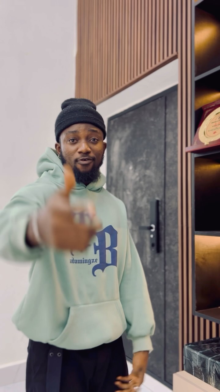 @dee_jay_val and ur boy had bread with this jam “YKTV” … OUT ON ALL PLATFORMS 🌎 🎶🚀🔊
Stream and share 🙏🏽💯