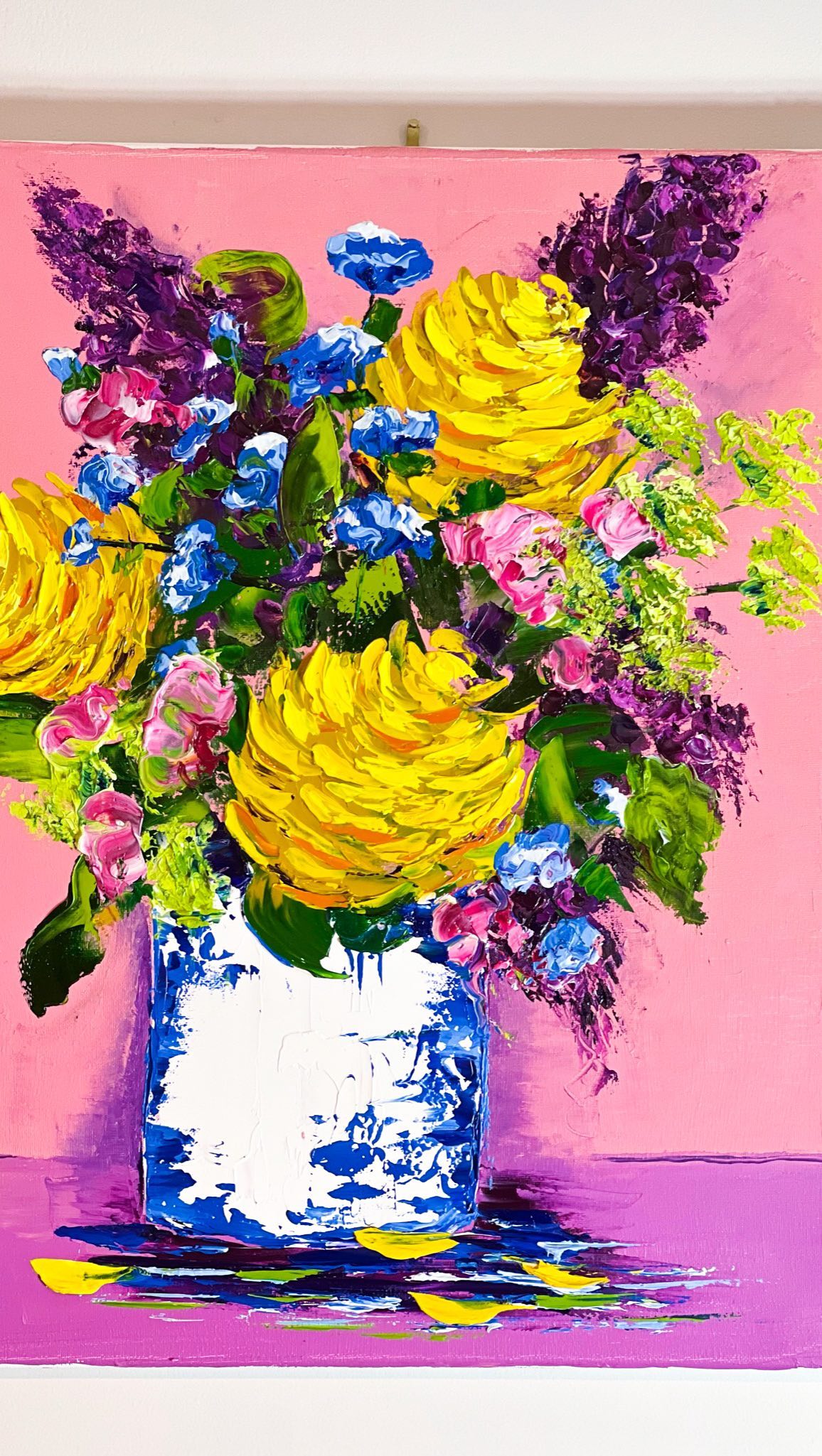 “If I had a flower for every time I thought of you, I could walk through my garden forever.” - Alfred, Lord Tennyson, Poet Laureate
Happy Valentine’s Day 🫶🏻🌸
Painting is available for purchase.
DM for inquiries.
#oilpaint #flowerspainting #homedecor #homefurnishings #paintingflowers