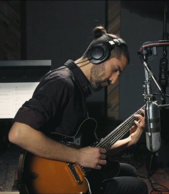 A week from today (Feb 17th) my first album will be released!
In the meantime, here's an alternative take for one of the compositions from the album - Hithadshut (Regeneration).
Full Video in the bio
With the great #mattpenman and #obedcalvaire
@hypnoterecords
🎧 @michaelperezcisneros
📸 @simoncfyu