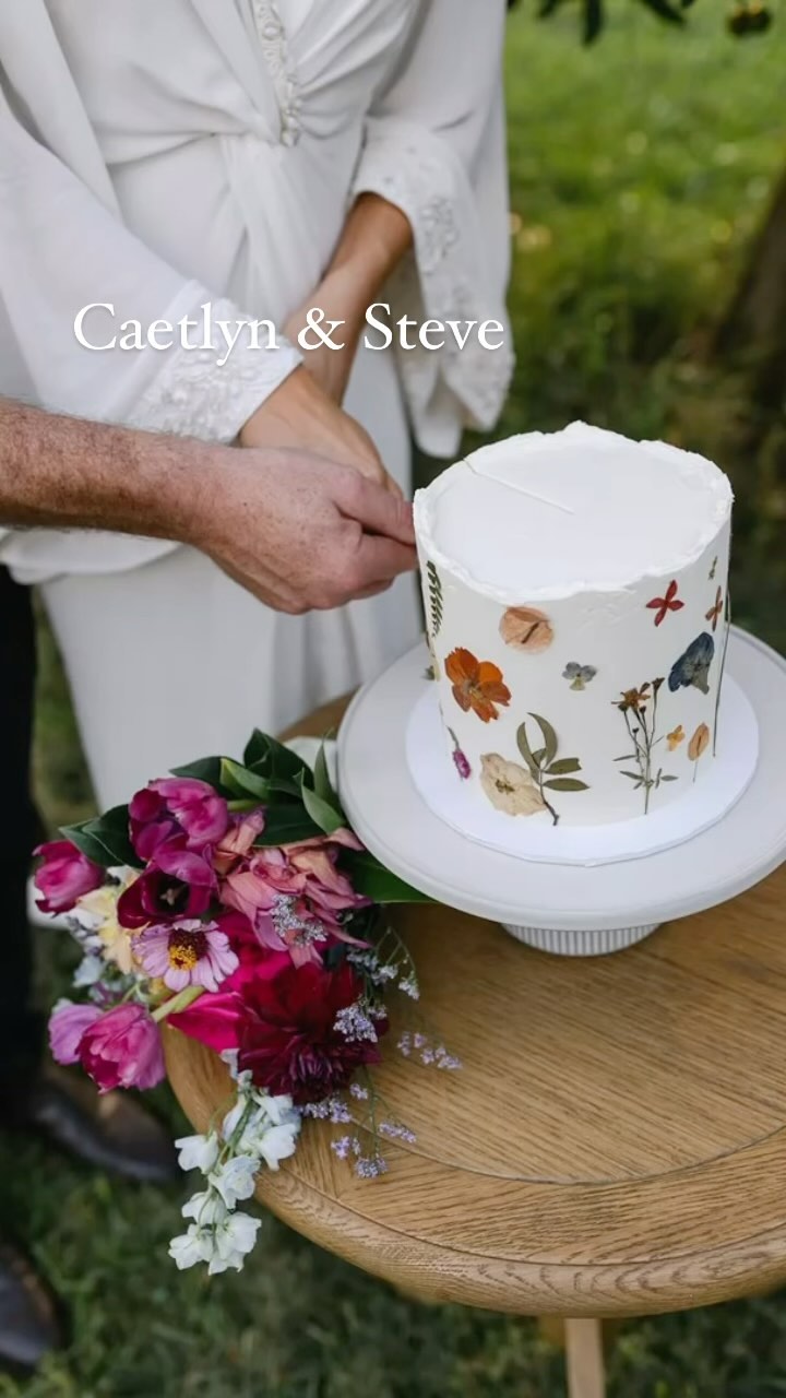 Caetlyn & Steve
Planner & Stylist @__elope__
Hire @theweddingshed
Catering @figtreerestaurant
Audio Visual @byronaudio
Celebrant@wonder__love
Hair & Makeup @alexoustonbeauty
Flowers @anamundiweddings
Photographer @beckrocchiphotography
Cake @rebellyouscakeco
Music @janda.events
Childcare @littlewildthingsbabysitting