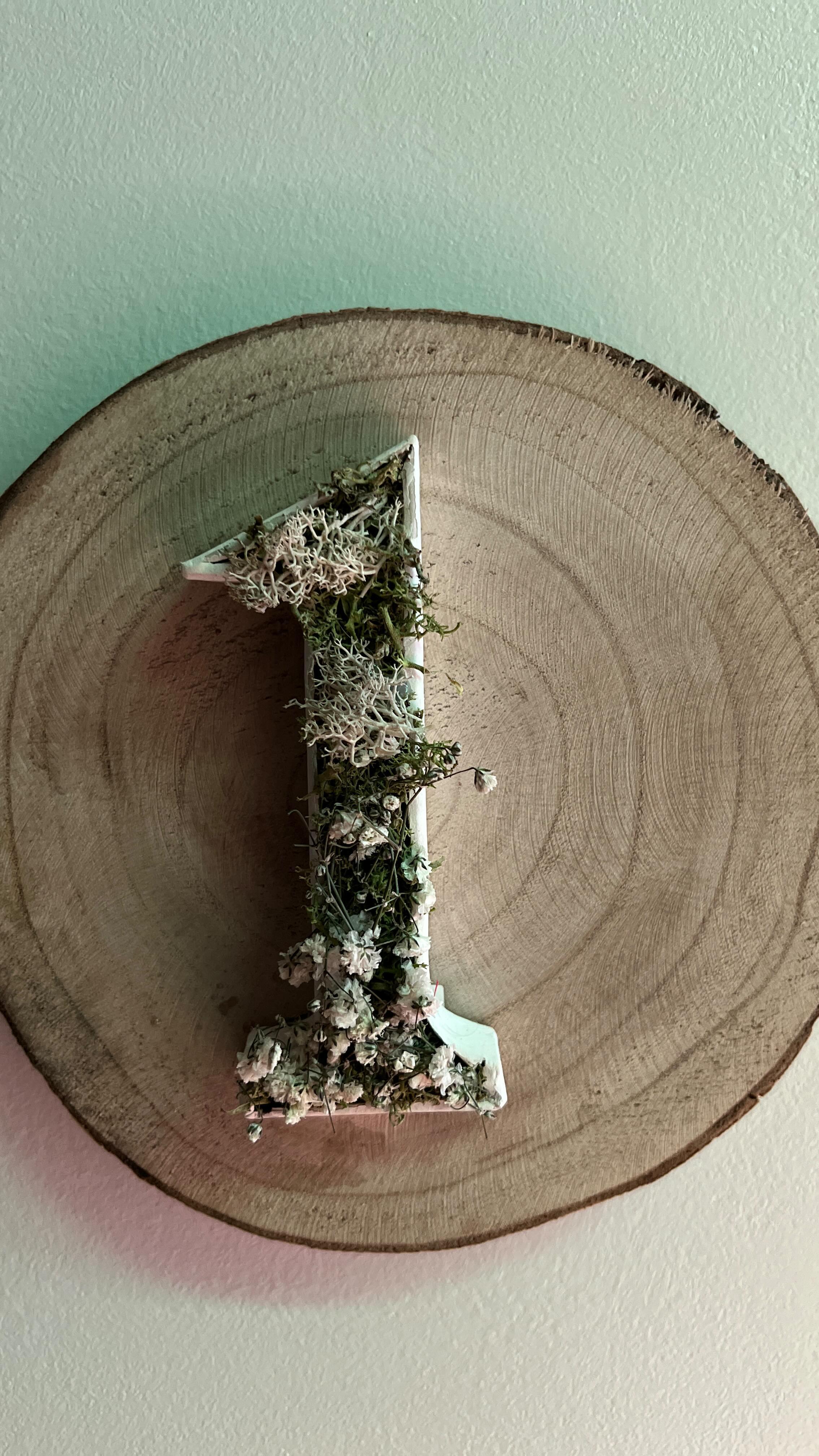 🍀 DETALLS 🍀
Els petits detalls donen la personalitat que falta a l’espai.
Recordeu el centre d’estètica de l’últim post?, aquests són els identificadors de les sales.
#espaih #detalls #agramunt #dsign #esteticajudith #vegetaldesign