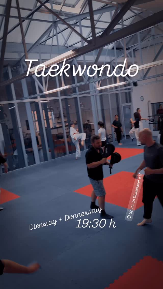 #taekwondo by Inan Tunc #taekwondotraining #meinemädels #fit #fitness #fitnessmotivation #lifestyle #sport #düsseldorfsport #sportstyle #sports #spaß #spass #kick #kicks #frauenpower #mädchen #mädchenpower #bewegung #power #jugend #derendorf #pempelfort #family #familie #kids #kinder #verein #vereinsleben