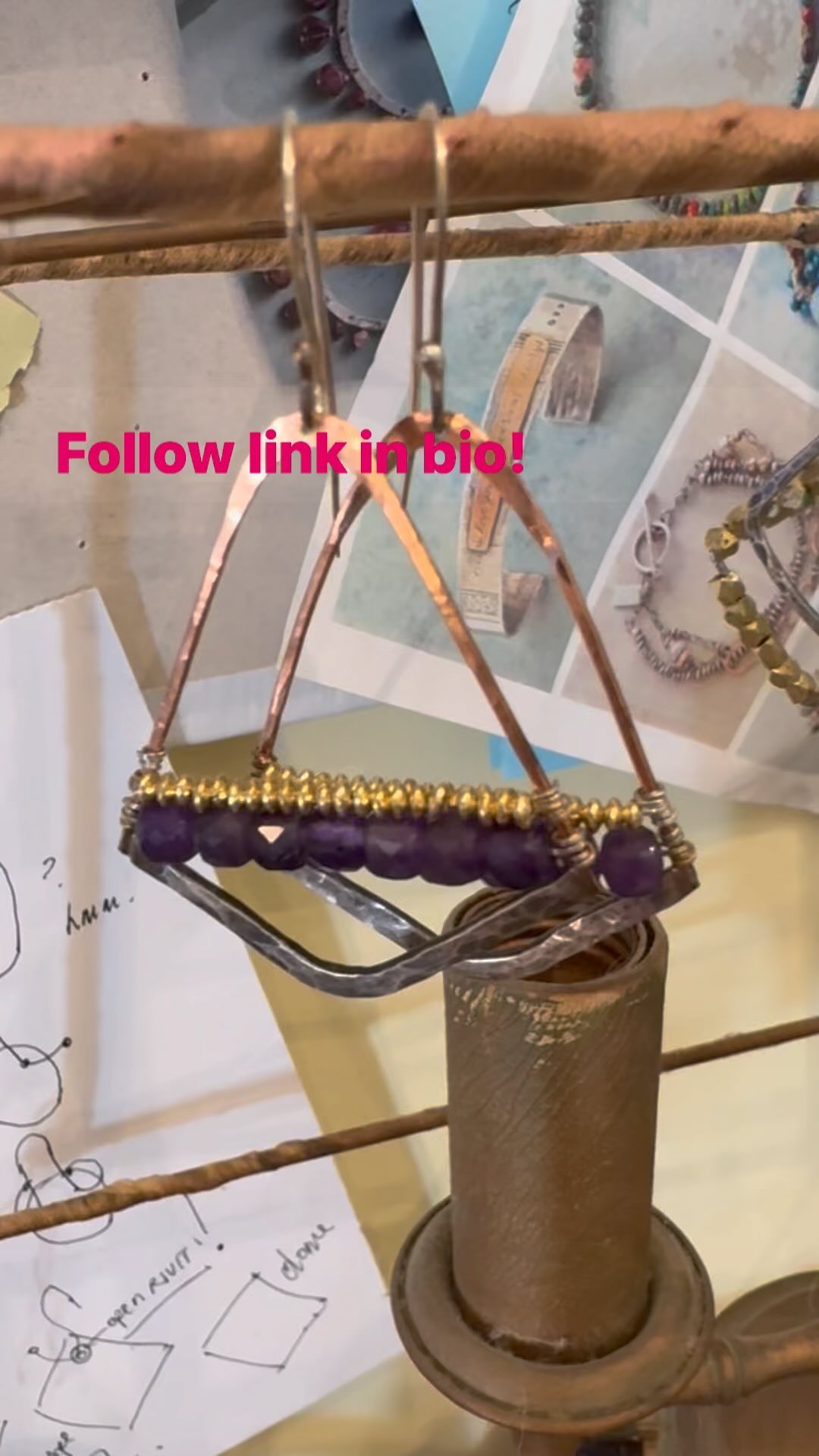 Just in time for Christmas!
#handmadejewelry
#ohioartist
#womenbusiness