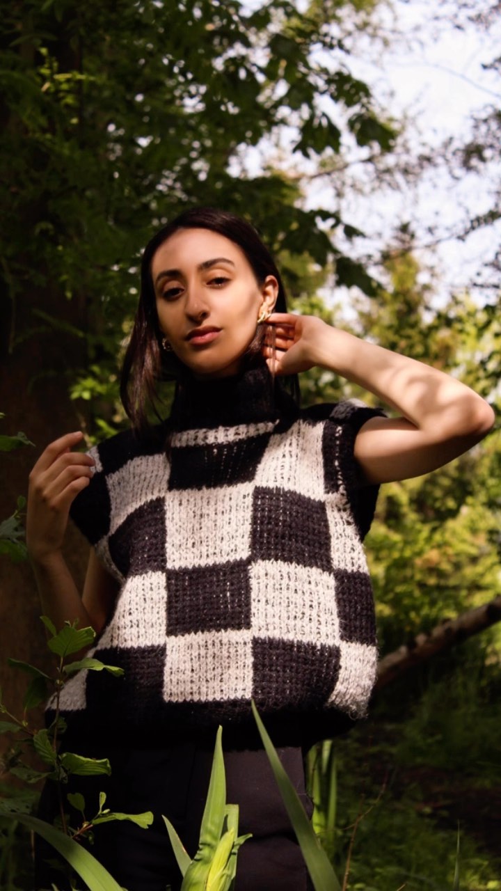 tijd om de herfst outfits uit de kast te halen 🥰🍂🍁
#belgischemode #ikkoopbelgisch #ikkoopbelgisch🇧🇪 #duurzamemode #sustainableknitwear #falloutfit #klaarvoordeherfst