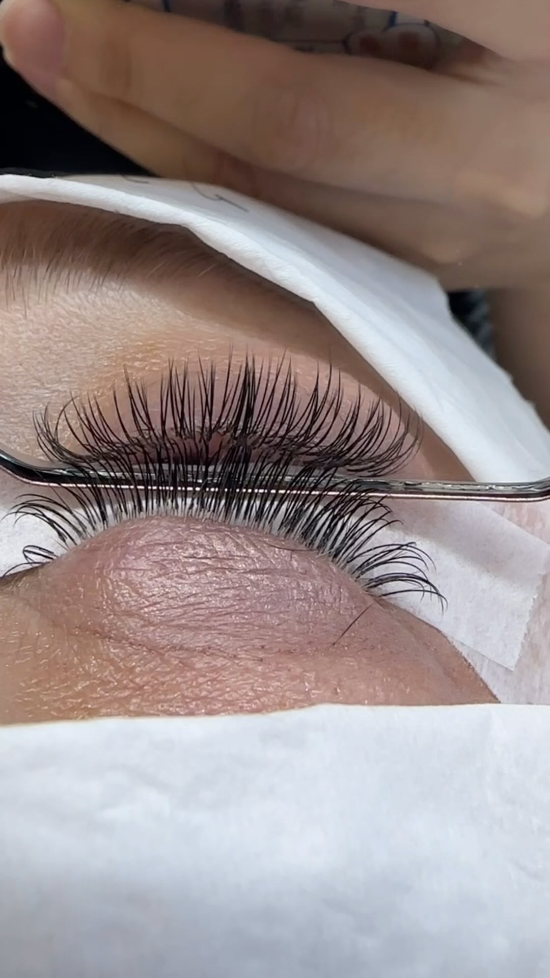 #eyelashextensions #summervibes #summertime #summernails #beautifulgirls #partylife #prettygirls #eyemakeup #beautifuleyes