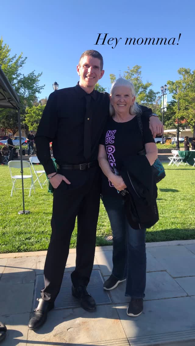 Gotta do a shout out to momma!
Love you and thank you for being the best mom that anyone can ask for!
#life #dance #moment