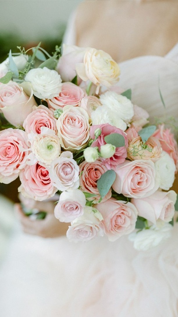 Backstage: from the idea board to the actual photoshoot. This Editorial Styled Shoot was perfect in every possible way.
-
Desde las ideas a la vida real: perfección en cada detalle.
-
Thank you to the dream team behind the scenes who made this dream come true!
Wedding: @naplespartyplanner
Photo: @annasorheguiphotography
Video: @naplesjcstudio
Venue: @shangrilasprings
The gown: @somethingbridalswfl
Bridal kicks: @converse
Florist/Decor: @laroseflb
Baker/Artist: @crocuskek
Model: @nat.sorhegui
Rentals: @plithosrentals
Paper Goods: @timeless.impress
...
#timelessimpress #bespokestationery #weddingstationery #luxurystationery #weddinginvitation #luxuryinvitation #bespokeinvitation #custominvitation #customstationery #custommade #handmade #handcrafted #wedding #destination #destinationwedding #luxurywedding #barbie #fairycore #balletcore #angelcore #cottagecore #80swedding #90swedding #y2kwedding #boda #invitacionesdeboda #quinceanera #quince #chicagowedding #floridawedding