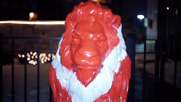 SAE XMAS - by No Context
@bynocontext