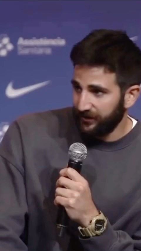 @ruuufio Ricky Rubio ens explica el que li ha passat psicològicament tot aquest temps, el perquè va haver de fer una parada temporal del bàsquet i el seu retorn.
-
Ricky Rubio nos explica el que le ha pasado psicológicamente todo este tiempo, el porqué tuvo que hacer una parada temporal del baloncesto y su retorno.
Vídeo original: Barça TV
#psicología #psicologíadeportiva #psicologiadeportiva#psicologia #psicologo #psicologodeportivo#psicólogodeportivo #psicologomallorca #baloncesto #deporte #rendimiento #saludmental #rickyrubio #RickyRubio #ricky
