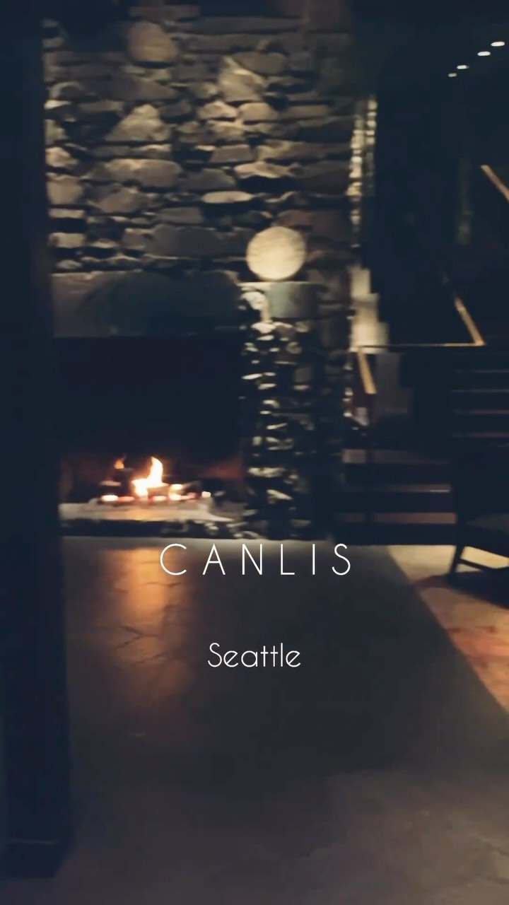 Falltime at Canlis. 🍁 🎹 🌃
Such a beautiful place to be on a stormy fall evening. Had to share the moment with you.
@canlisrestaurant
#canlis #seattledining #seattlescene #fallaesthetic #relaxingpiano #seattlemusicians #pnwliving
And shoutout to Lennon Aldort! @lennonaldortpiano
