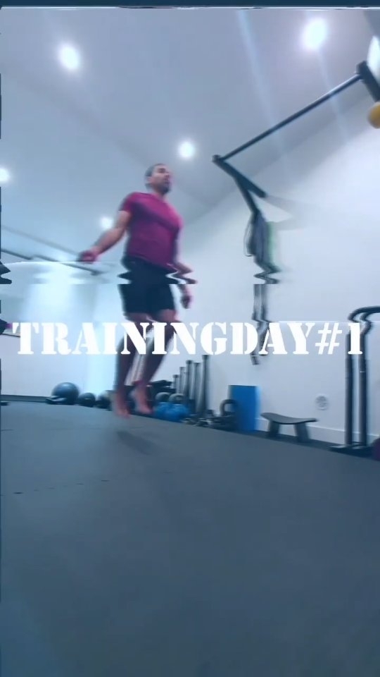 Training Day #1
#functionaltraining #mma #sport #fitness #wrestling