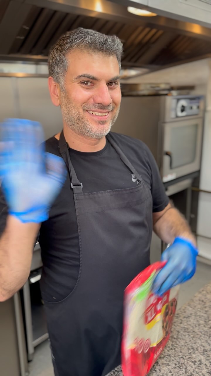 Ever wondered how Gok crafts our mouth watering wraps? 🌯
Get a behind the scenes taste of the loving care that goes into each one.🥰
We know it’s tough to pick just one, so why not try them all? 👀
Our customisable wrap platters let you enjoy multiple choices, perfect for everyone! 😛
You can order 4 wraps between 8 people for ONLY £35!
Looking to cater for the dozens?
Message us using the WhatsApp link in our bio or email us and get your wrap platter sorted TODAY 😉 🔗
Love from your neighbourhood coffee shop,
Aromas x 💙
#CateredWithLove #Aromas #BehindTheScenes #SurreyWraps #WrapPlatter #WeybridgeCatering #MadeWithLove #PersonalisedCatering #CommunityEats #NeighbourhoodCoffeeShop #SmallCatering #FalafelWrap #VeganWrap #MediterraneanPlatter