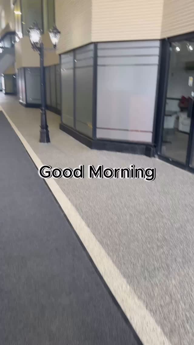 Here’s a little behind the scenes of a morning at @nakhwellness #yegmassage #supportlocalyeg #yeglocalbusiness #wellnessgoals #relaxrenewrecharge #selfcarejourney #yeggers