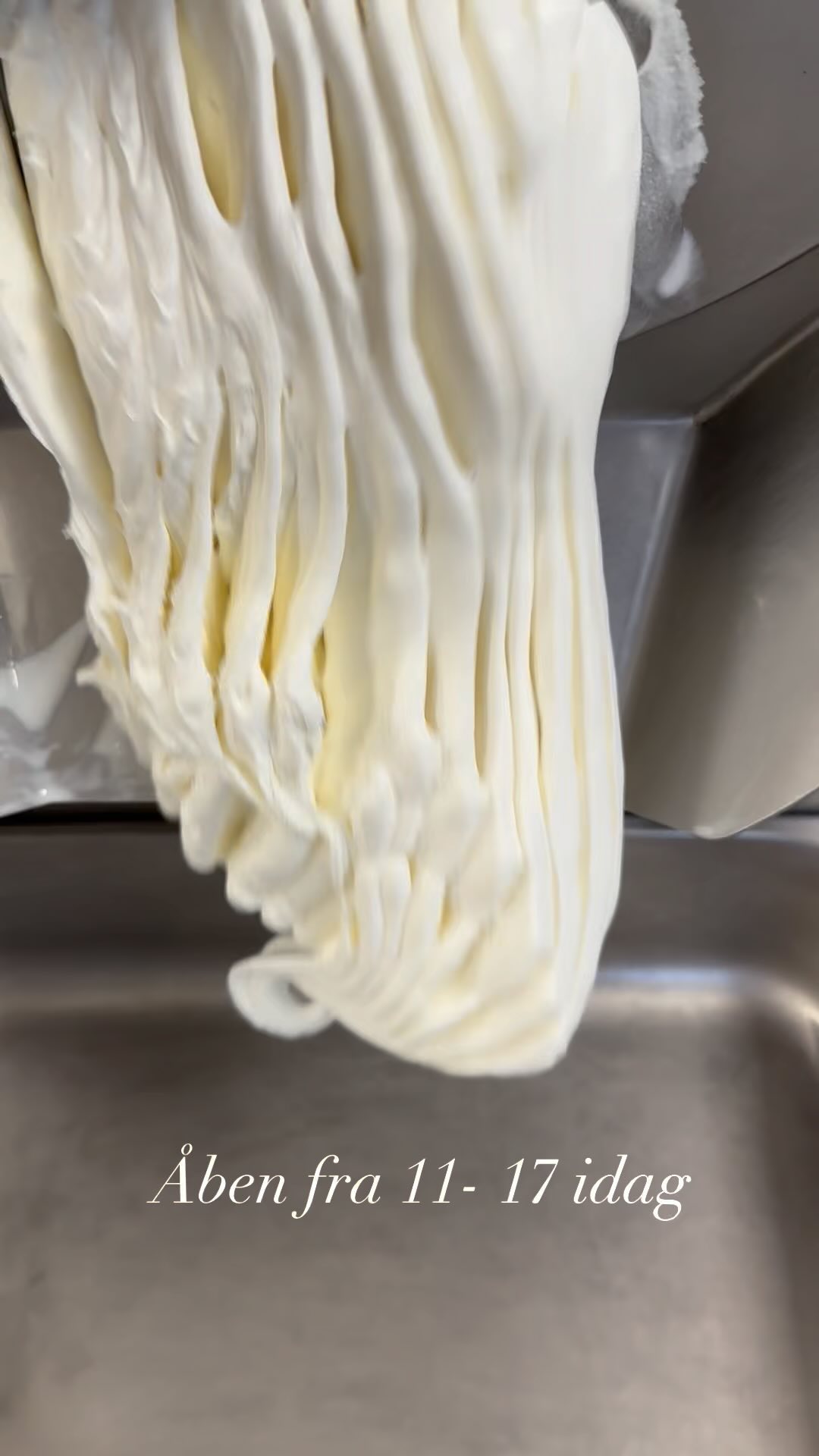 #iskompagniet #løkken #is #gelato #guf #hjemmelavet #hjemmelavetis #hjemmelavetguf #homadeicecream #coffeeroaster #roasterlife #mikromejeri #risteriet