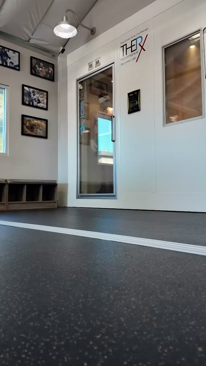 Step out of the cold, step up your game! Cryotherapy isn’t just a trend—it’s a game-changer for athletes. ❄️
By subjecting the body to brief, intense cold exposure, cryo sessions trigger a cascade of physiological responses, from reducing inflammation to accelerating recovery. 💪🏼
But here’s the kicker: it’s not just about recovery; it’s about readiness. 🚀 Regular cryotherapy sessions prep athletes for the next level by priming their bodies to perform at peak capacity, day in and day out. So, while it might look chilly, the benefits are red-hot. 🔥
#cryo #recovery #athletes #gamechanger