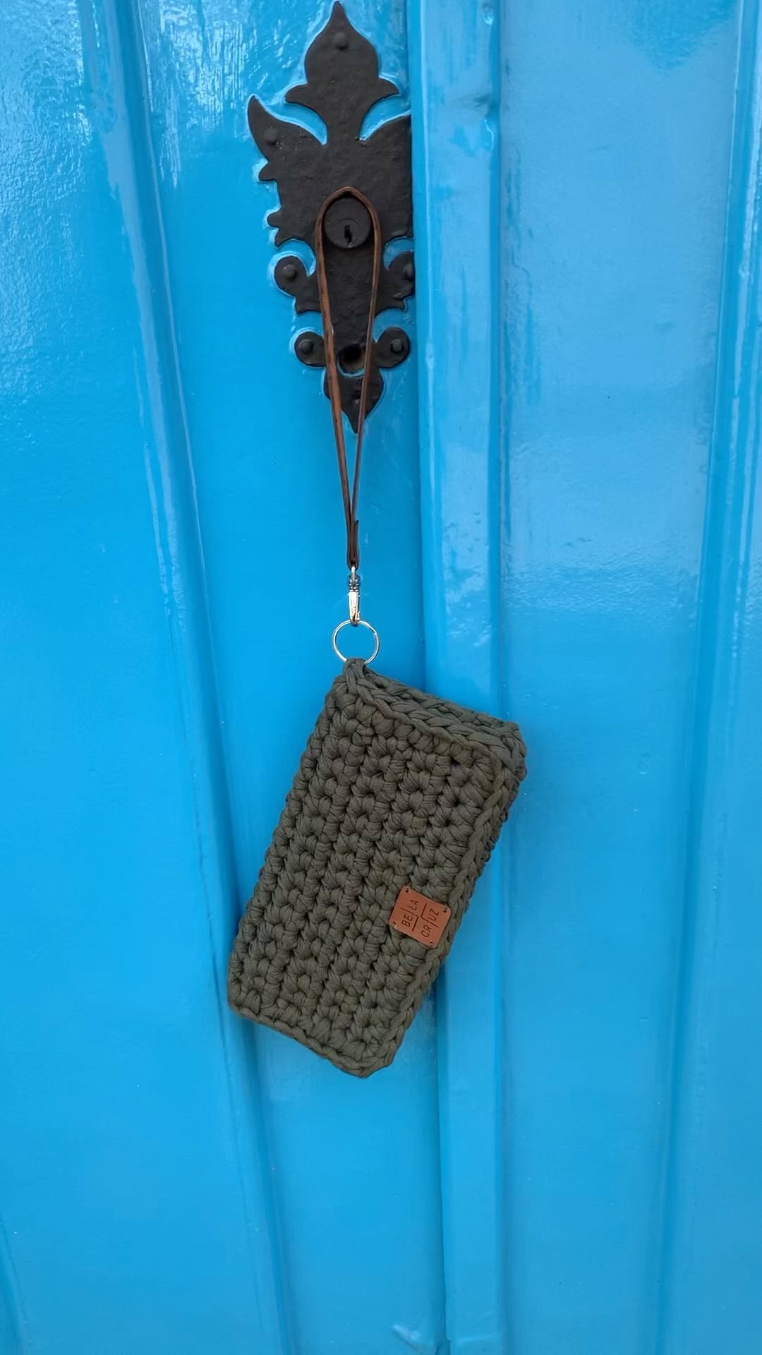 Let’s be part of the movement! Be the change!
#belacruzbrazil #consciousfashion #socialimpact #environment #fashion #fashionstyle #exclusive #changetheworld