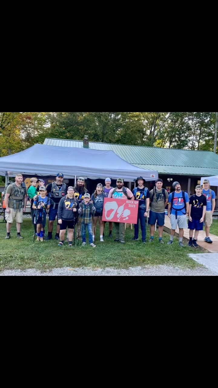 It was a beautiful day for the final hike for the 5th annual dancinwithroselynn ruck! Today was split into 2 hikes - a 6 mile loop and a 3 mile loop. Everyone that participated in the event was able to hike together for a special surprise along the trail of the 3 mile hike. Stay tuned for details 💛